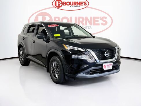 Used 2023 Nissan Rogue S image 1