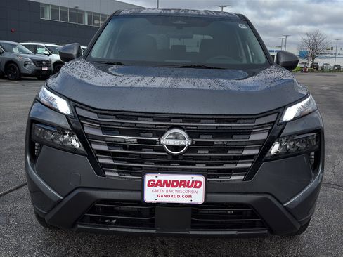 New 2026 Nissan Rogue SV AWD/4WD image 3