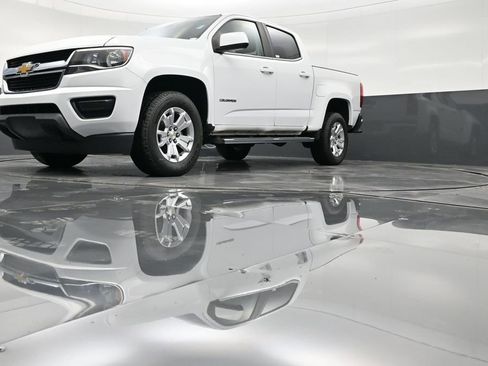 Used 2020 Chevrolet Colorado LT image 20