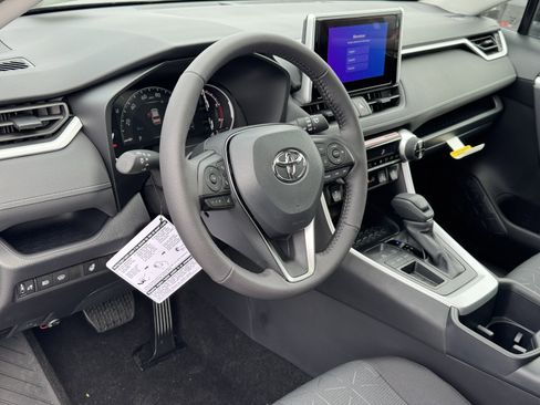 New 2025 Toyota RAV4 XLE image 16
