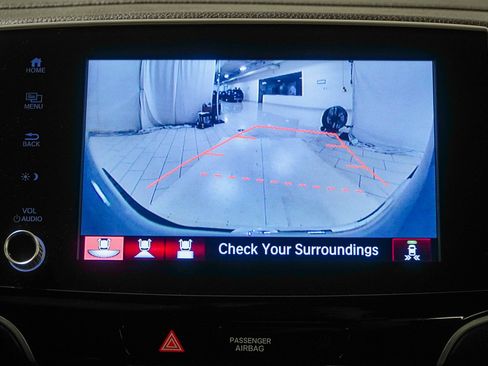 Used 2023 Honda Ridgeline Black Edition image 32