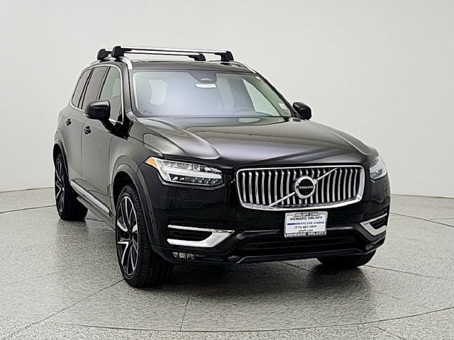Used 2023 Volvo XC90 B6 Plus w/ Protection Package AWD/4WD image 2