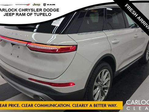 Used 2022 Lincoln Corsair FWD w/ Premium Package image 4