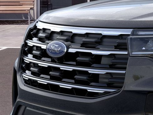 New 2026 Ford Explorer Active w/ Active Comfort Package RWD image 17