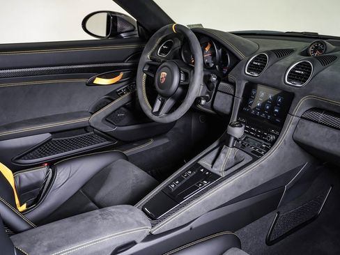 Certified 2025 Porsche 718 Boxster Spyder RS image 14