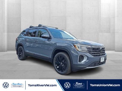 New 2025 Volkswagen Atlas SE
