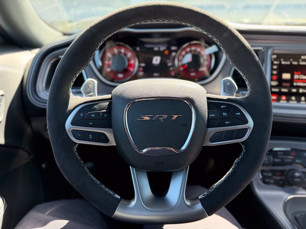 Used 2023 Dodge Challenger SRT Hellcat RWD image 5
