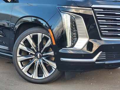 Used 2025 Cadillac Escalade ESV Premium Luxury Platinum