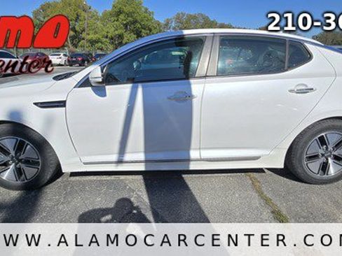 Used 2012 Kia Optima Hybrid image 2