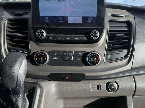 Used 2020 Ford Transit 350 XLT image 20