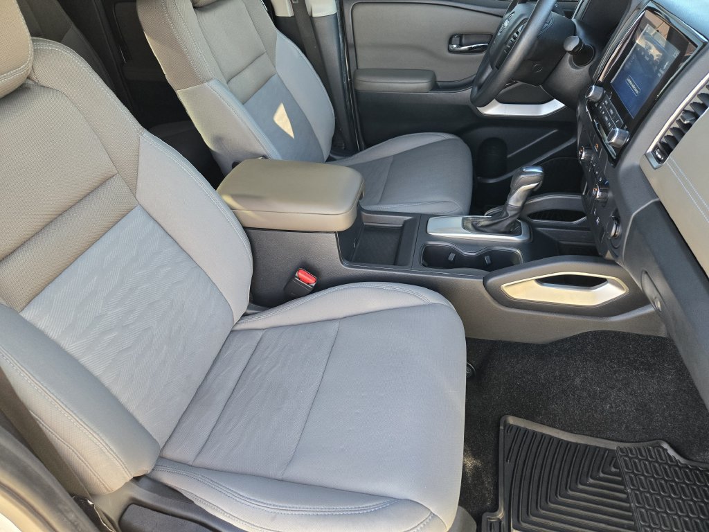 Used 2022 Nissan Frontier SV RWD image 15