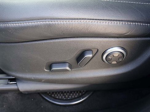 Used 2024 Genesis GV80 2.5T image 37