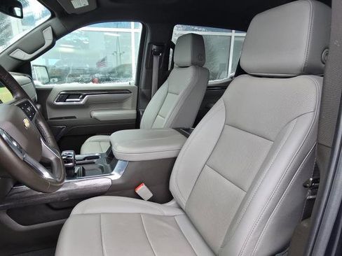 Used 2024 Chevrolet Silverado 1500 LTZ w/ LTZ Convenience Package II image 14