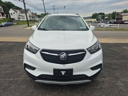 Used 2018 Buick Encore Preferred FWD image 2