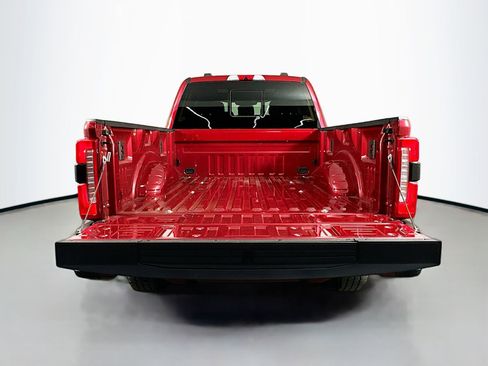 Used 2024 Ford F250 Lariat w/ Sport Appearance Package AWD/4WD image 31