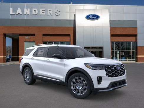 New 2026 Ford Explorer Platinum RWD image 7