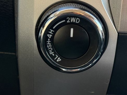 Used 2019 Toyota Tundra Platinum image 26