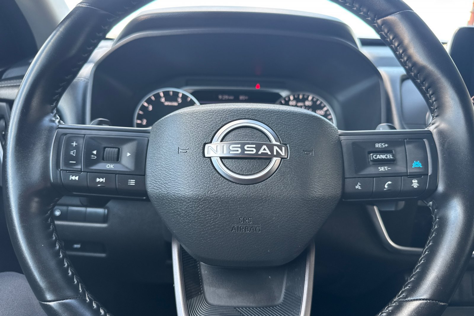 Certified 2025 Nissan Rogue SV AWD/4WD image 28