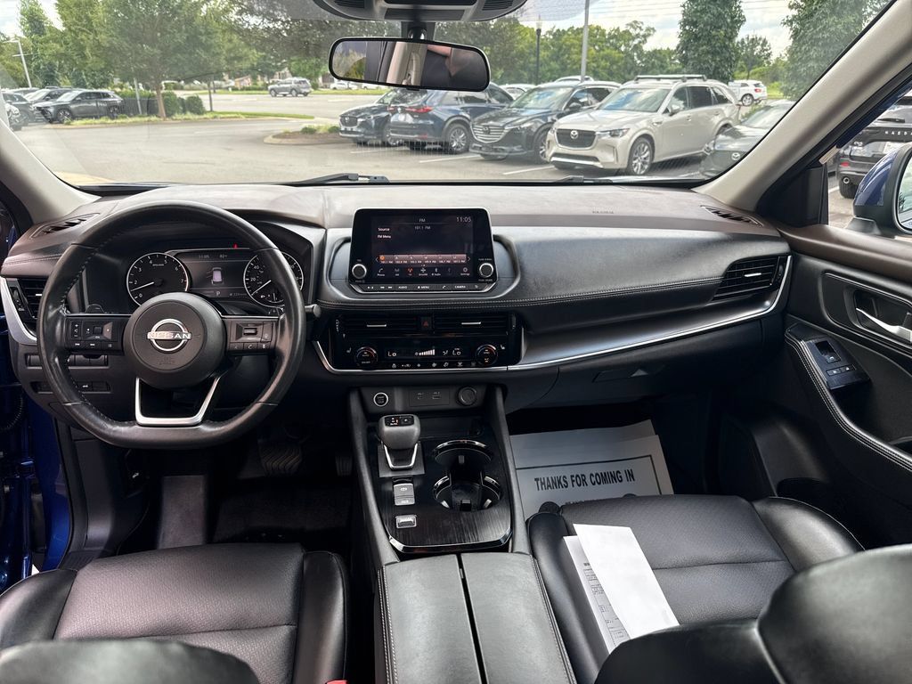 Used 2022 Nissan Rogue SV w/ SV Premium Package FWD image 26