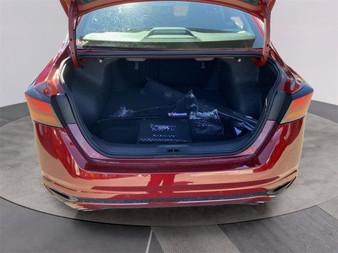 Used 2025 Nissan Altima 2.5 SV w/ SV Special Edition Package image 20