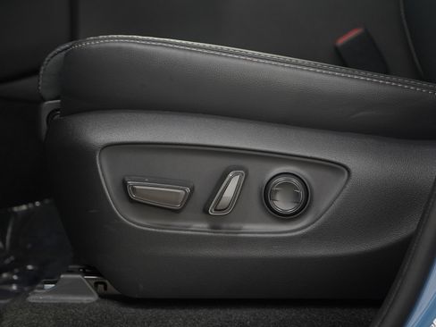 Used 2025 Toyota Land Cruiser w/ Premium Package image 23