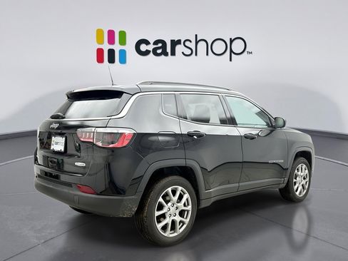 Used 2022 Jeep Compass Latitude image 5