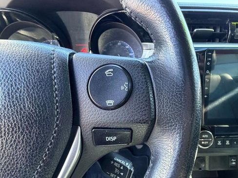 Used 2014 Toyota Corolla S image 30