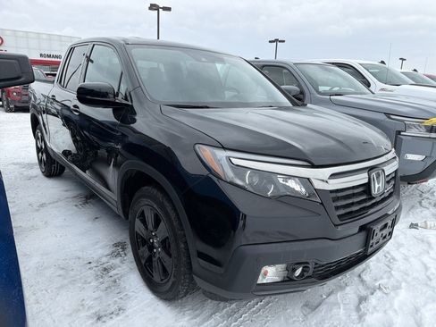 Used 2019 Honda Ridgeline Black Edition image 2