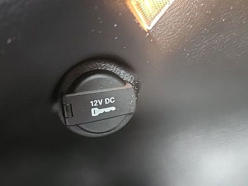 Used 2020 Jeep Compass Latitude w/ Cold Weather Group image 16