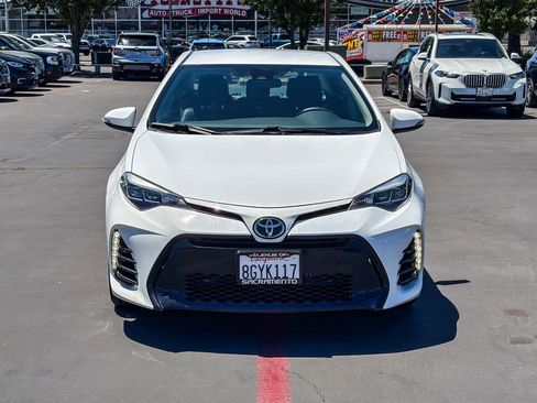 Used 2019 Toyota Corolla SE FWD image 6
