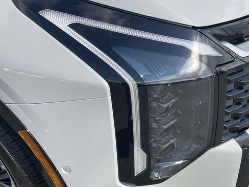 New 2026 Kia Sportage SX image 7