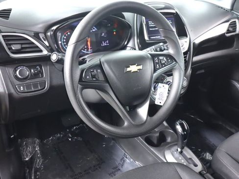Used 2019 Chevrolet Spark LT FWD image 9