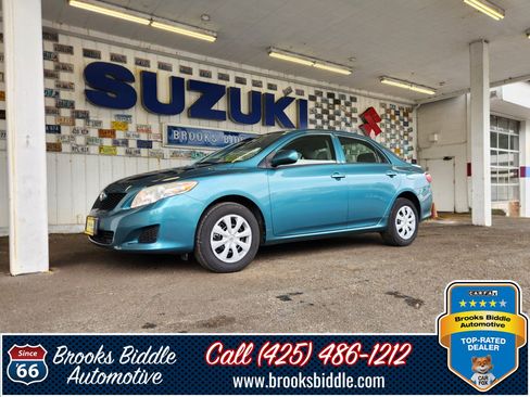 Used 2010 Toyota Corolla LE FWD image 1