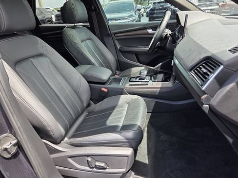Used 2022 Audi Q5 2.0T Premium Plus AWD/4WD image 17