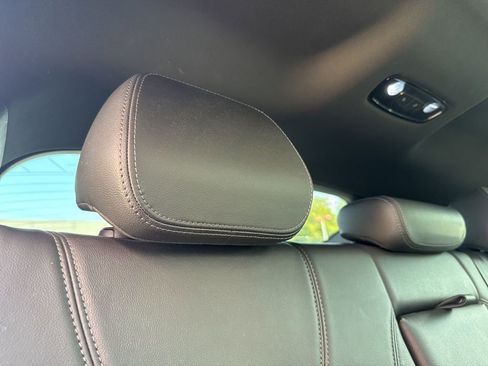 Used 2022 Alfa Romeo Stelvio Veloce image 57