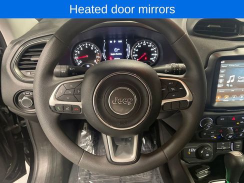 Used 2023 Jeep Renegade Latitude image 10