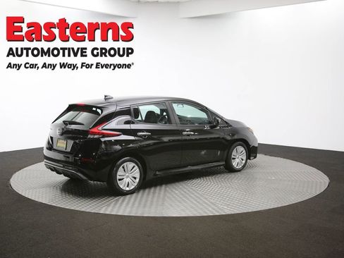 Used 2024 Nissan Leaf S image 39