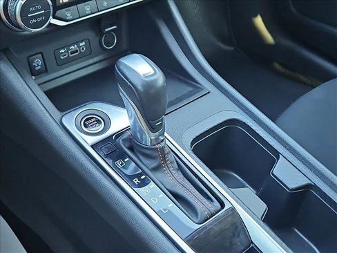 Used 2024 Nissan Sentra SR image 12