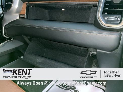 Used 2022 RAM 1500 Limited image 24