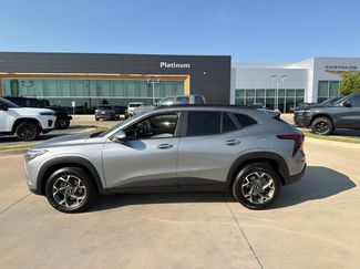 Used 2024 Chevrolet Trax LT w/ Driver Confidence Package FWD video 2