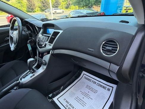 Certified 2014 Chevrolet Cruze LT FWD image 35
