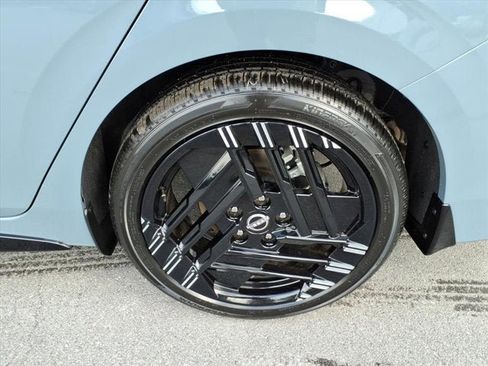 New 2026 Nissan Sentra SR image 4