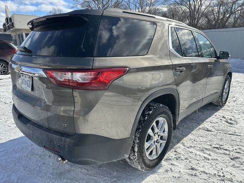Used 2020 Chevrolet Traverse LT image 7