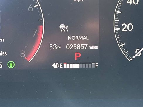 Used 2024 Honda HR-V Sport image 9