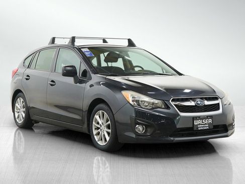 Used 2012 Subaru Impreza 2.0i Premium w/ All-Weather Pkg AWD/4WD image 7