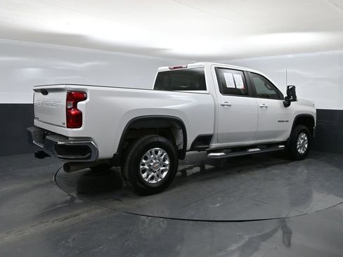 Used 2024 Chevrolet Silverado 3500 LT w/ Z71 Off-Road Package image 2