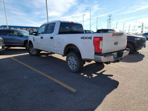 Used 2017 Ford F350 XLT image 5