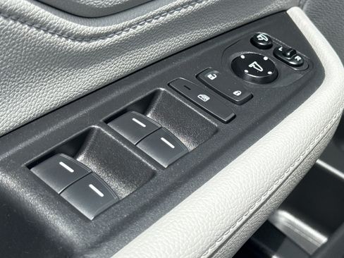 Certified 2018 Honda Odyssey Elite image 25