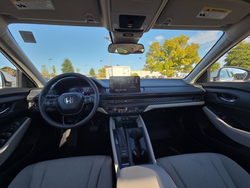 Used 2026 Honda Accord LX image 19
