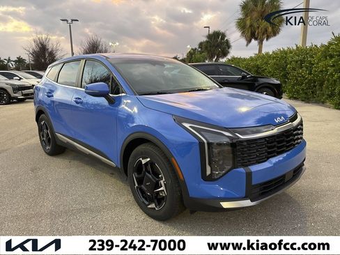 New 2026 Kia Sportage EX image 8